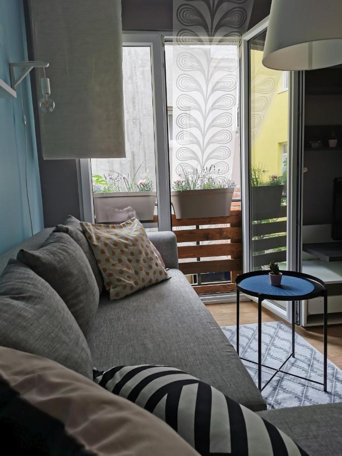 Nest Hotel Belgrade Exterior photo